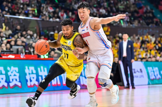 吉林队将与四川队交手，谁能展现更好的表现？