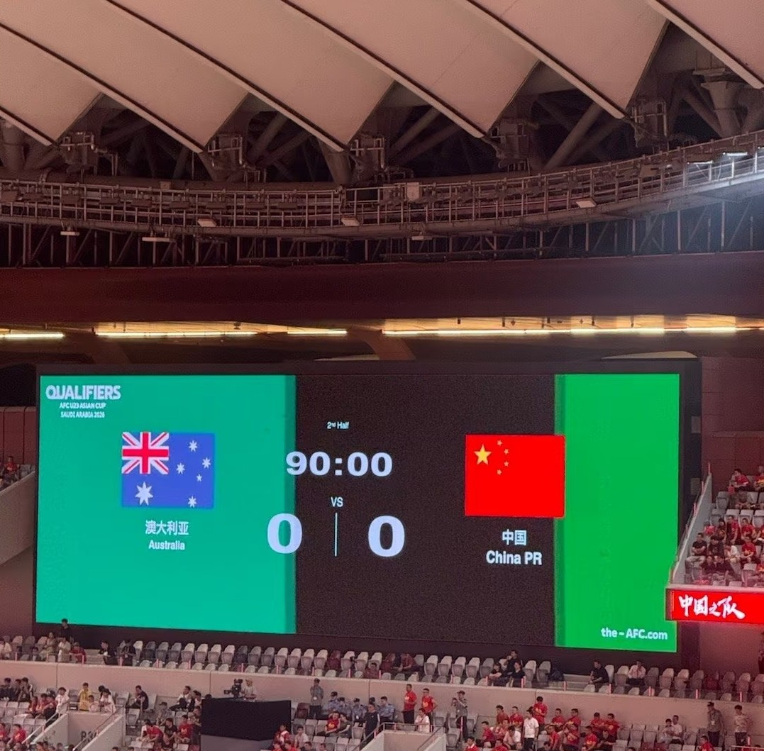 关键时刻降临，球队队员争分夺秒